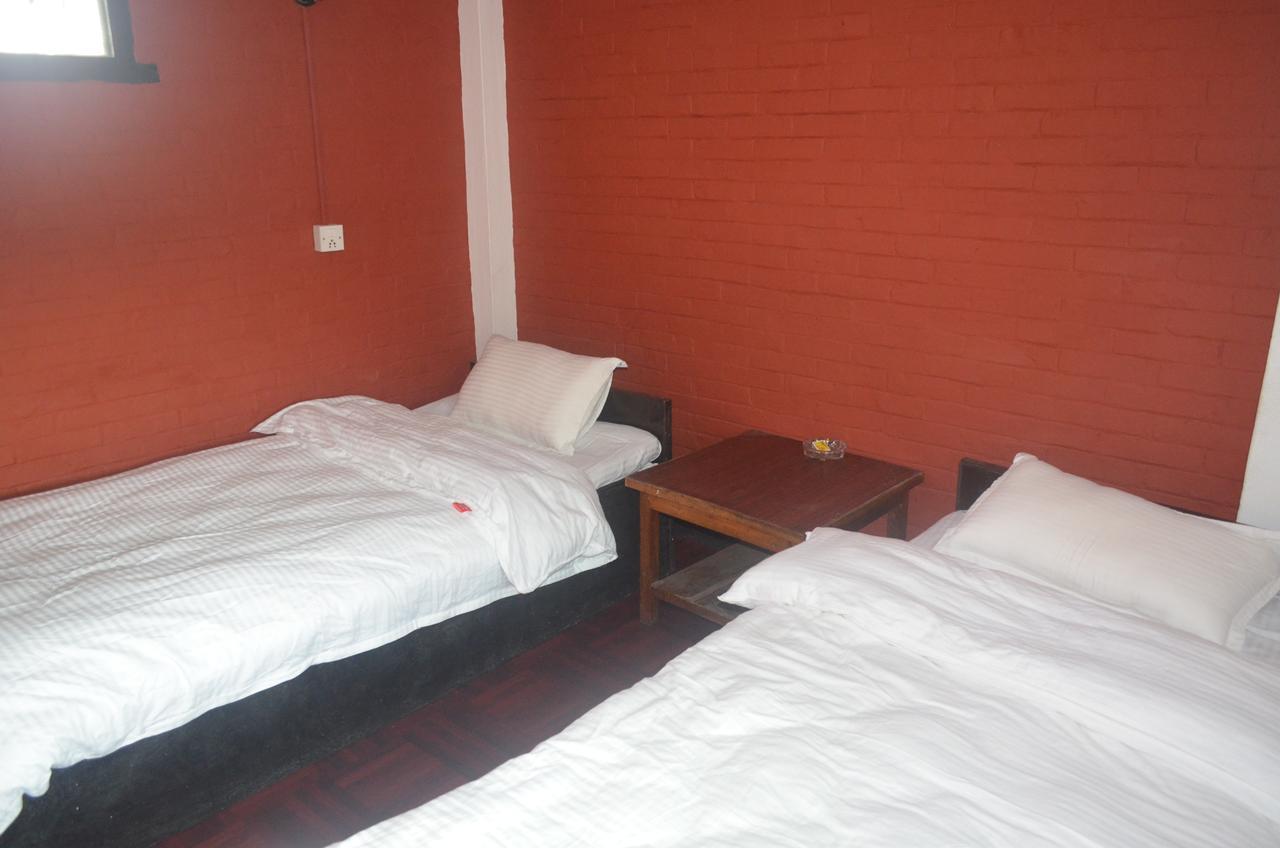 Hotel Holiday Inn Kathmandu Exteriör bild