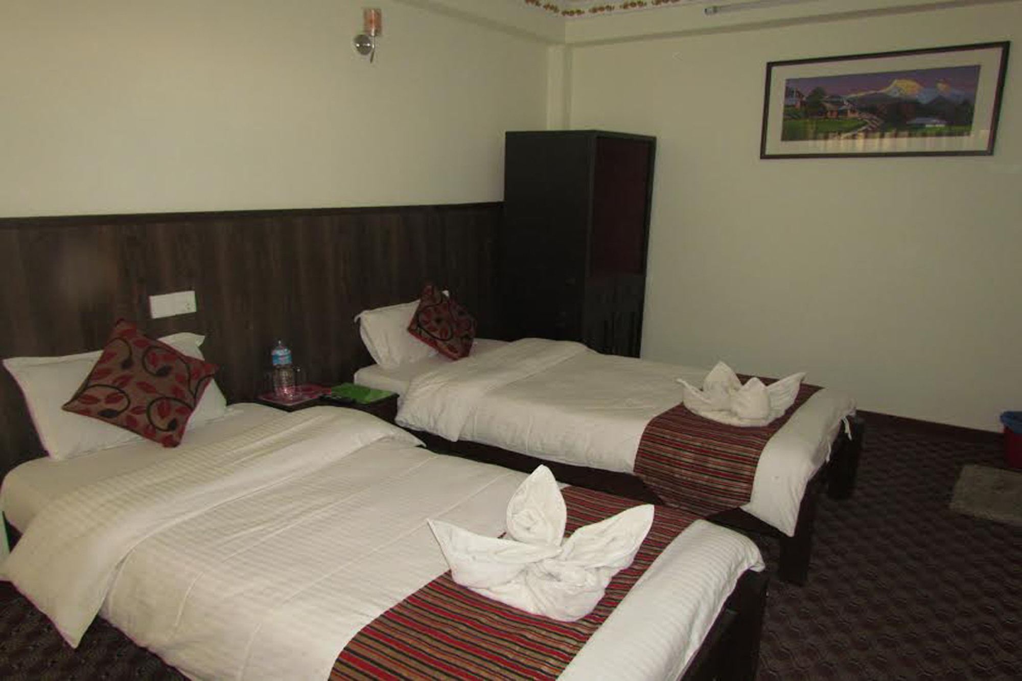 Hotel Holiday Inn Kathmandu Exteriör bild